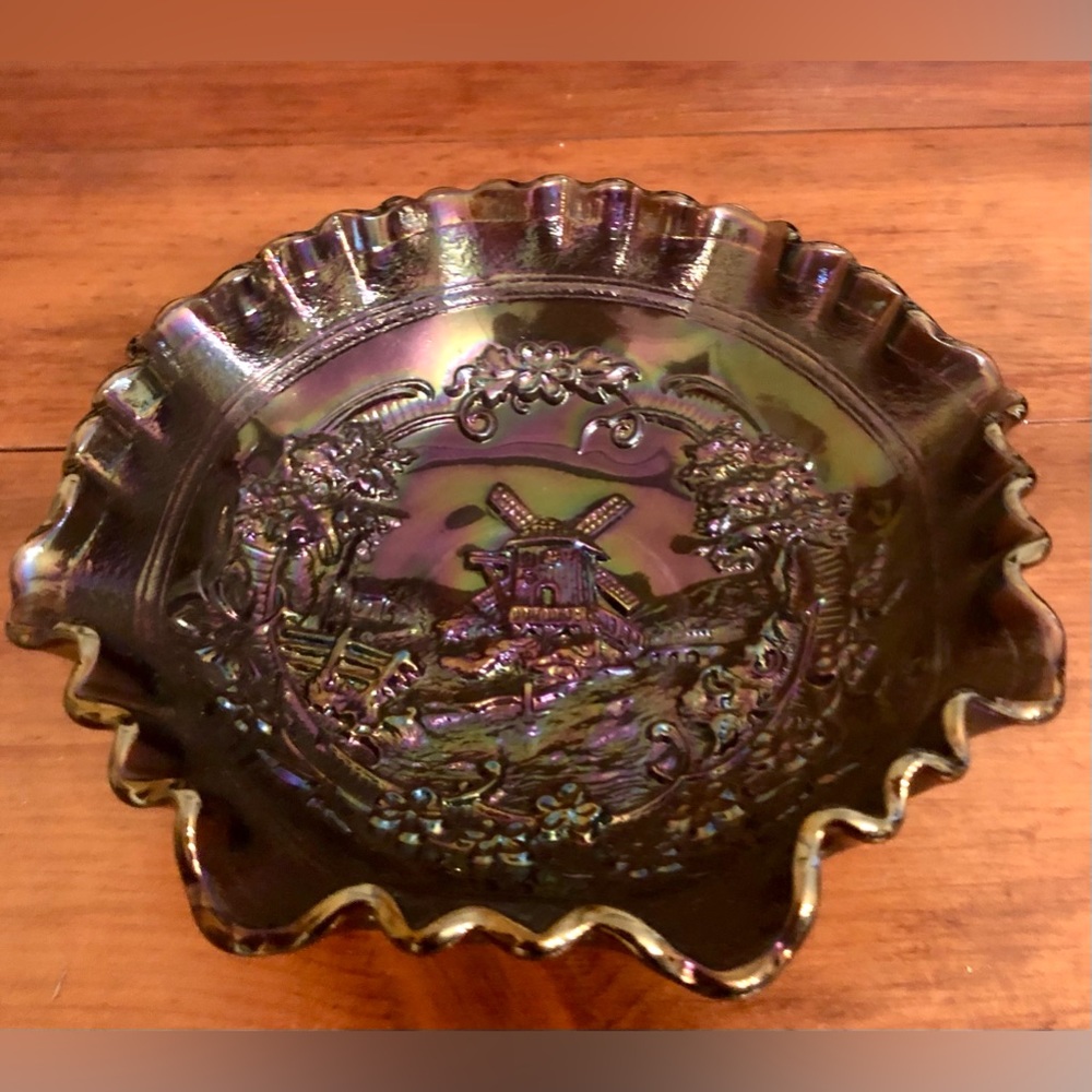 Amethyst Carnival glass bowl